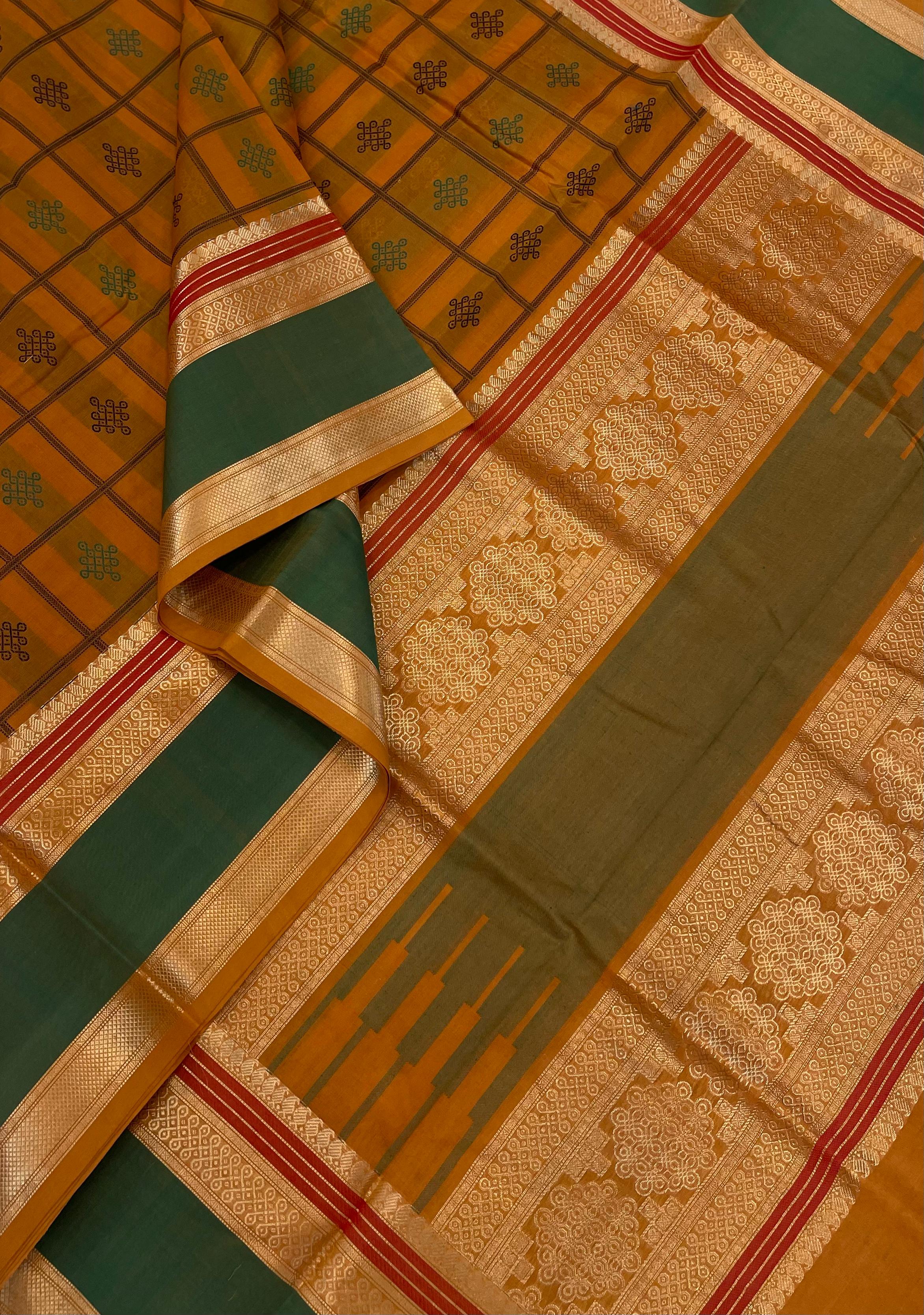 Pure kanchi silk saree with 1000 butta near the border . We ship worldwide  . Wats up at 9500094822 #silk #bridal #bridalsilk #purekanc... | Instagram