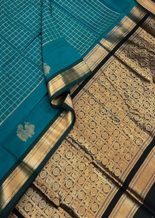 Kanchi Silk Cotton Sarees | Cyan sky blue X black pallu| Mayil kattam