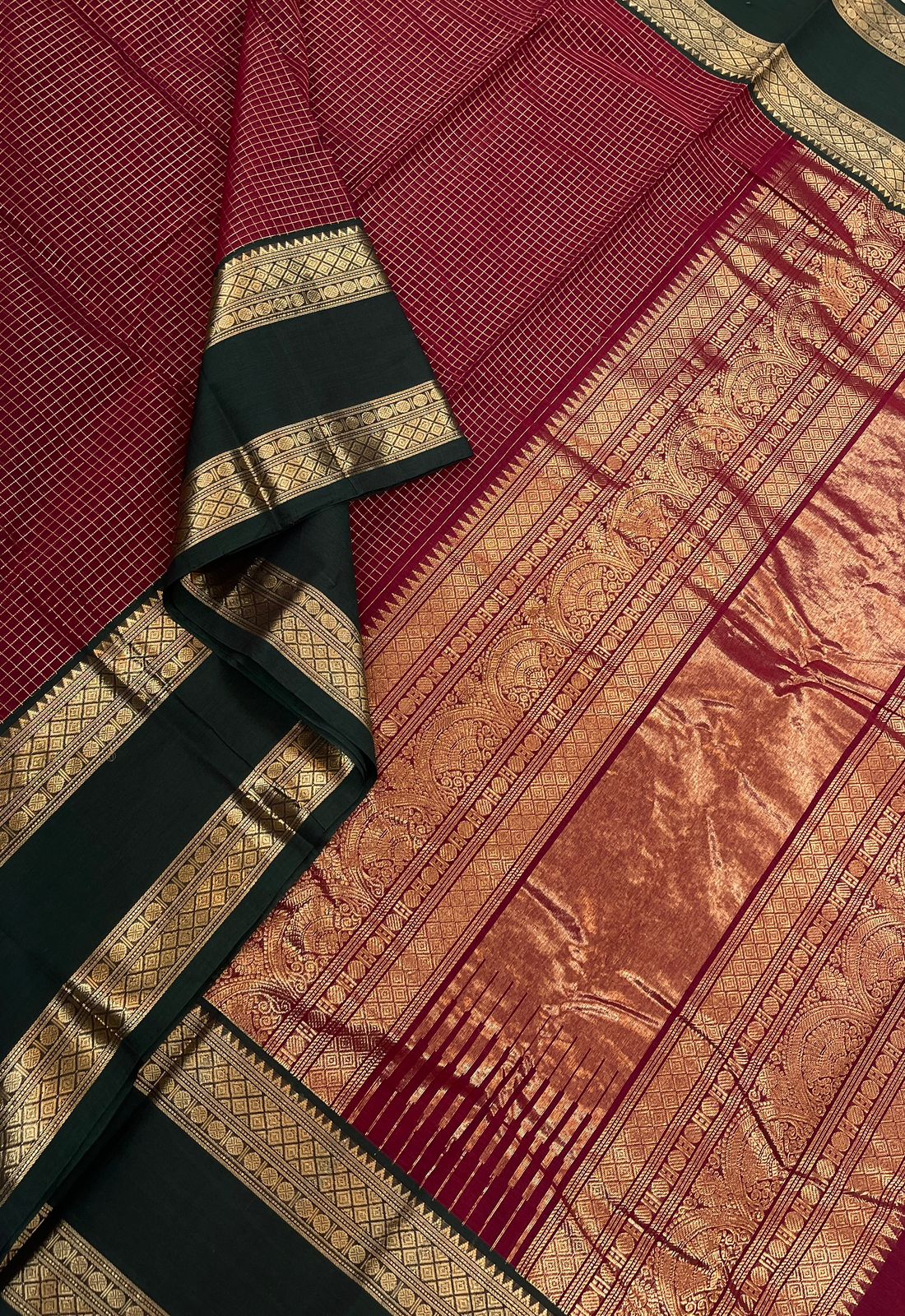 Pure Handloom Kanchi rich Cotton Saree | muthukattam zari x Rettaipet |dark red x Black