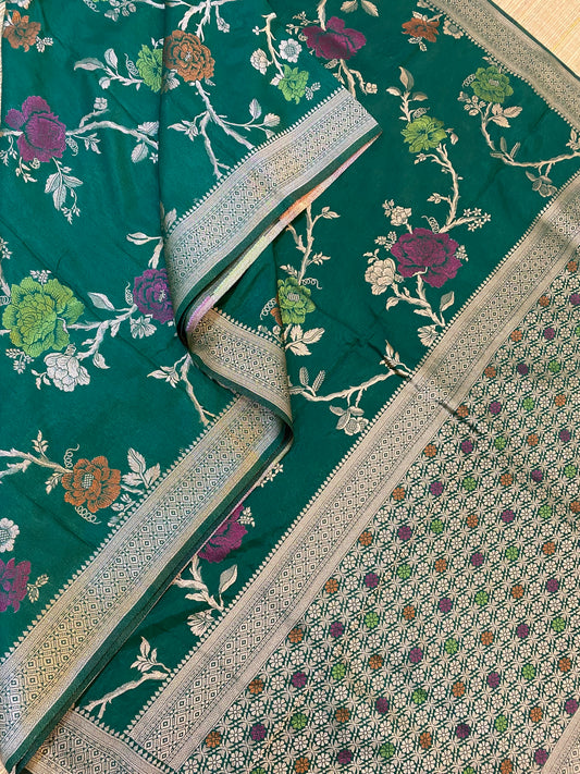 Banarasi |bottle green | meena roses X antique gold Motif