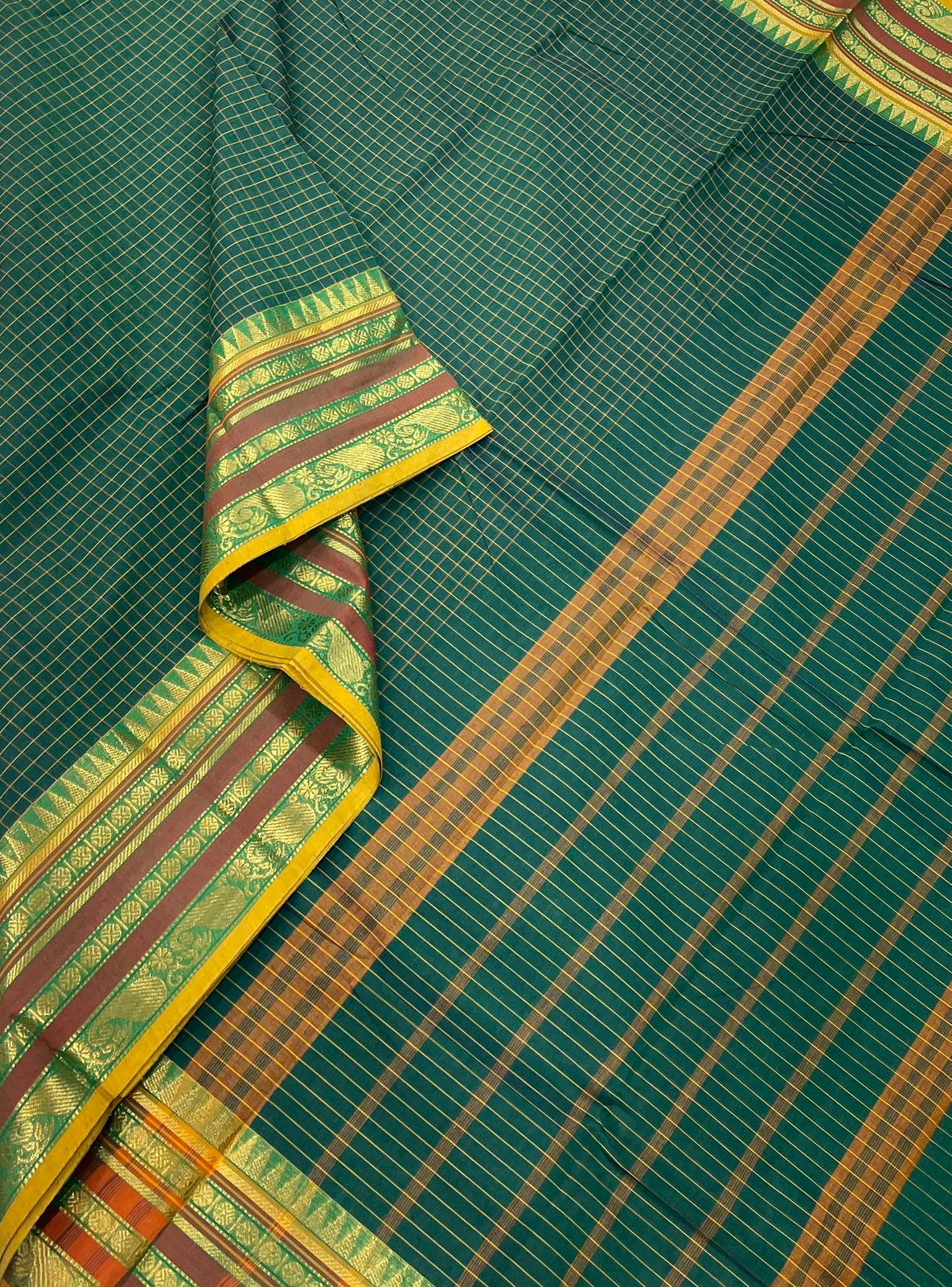 Kanchi soft cotton | kattam X zari border | green x yellow |NKV055