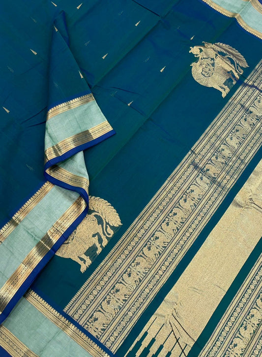 Pure Handloom Kanchi rich Cotton Saree | corner yhazli zari x Rettaipet |peacock blue x pastel blue