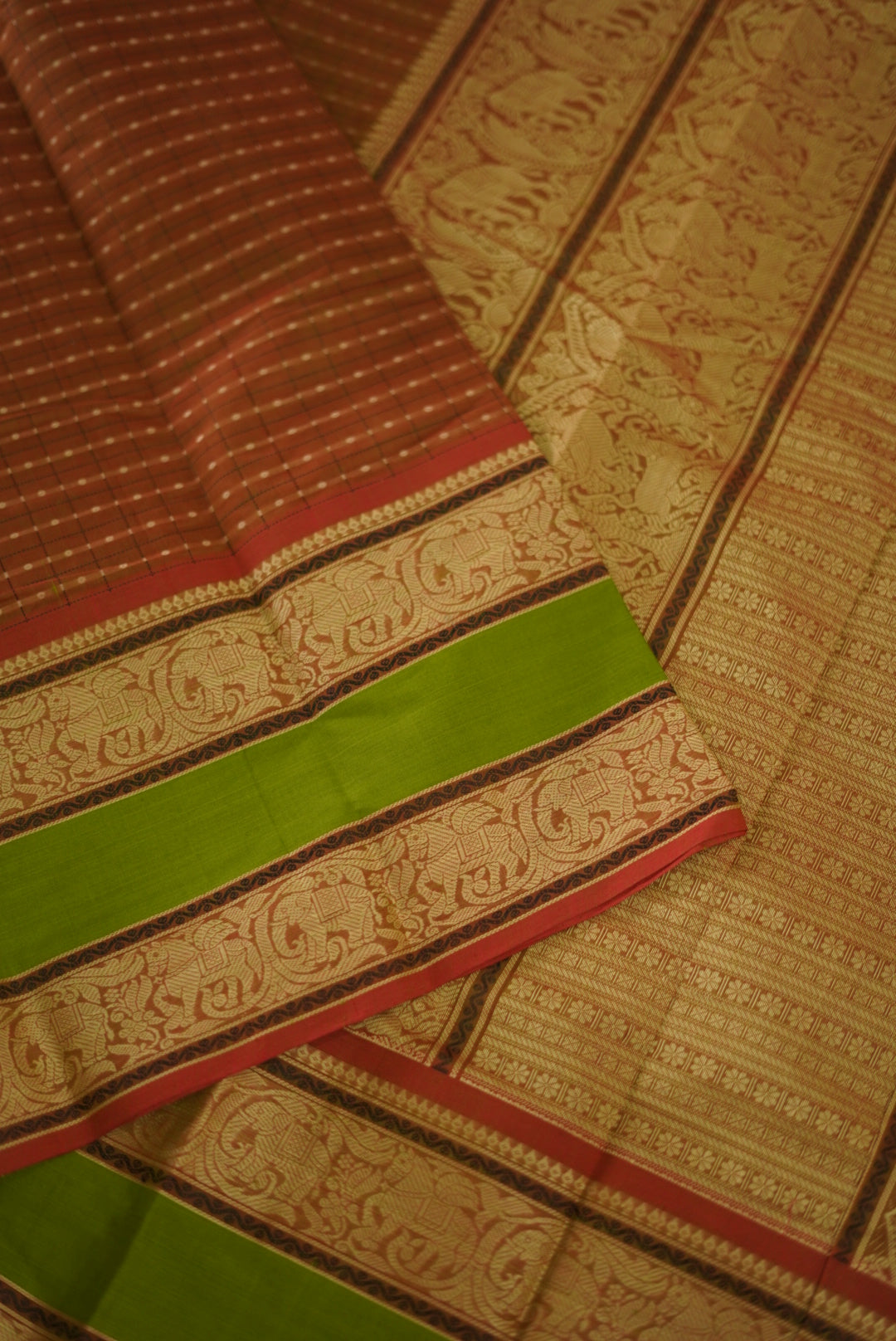 thousand butta cotton saree