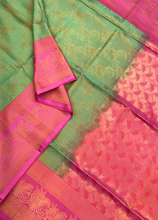 Soft Silk |green X pink | Full Zari Light weight