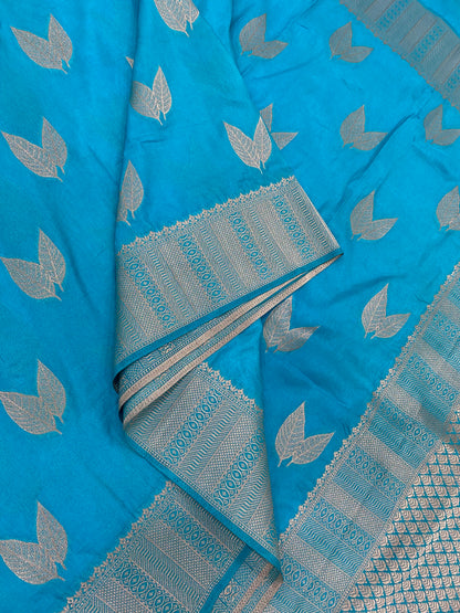 Banarasi | blue | leaf X German silver Motif